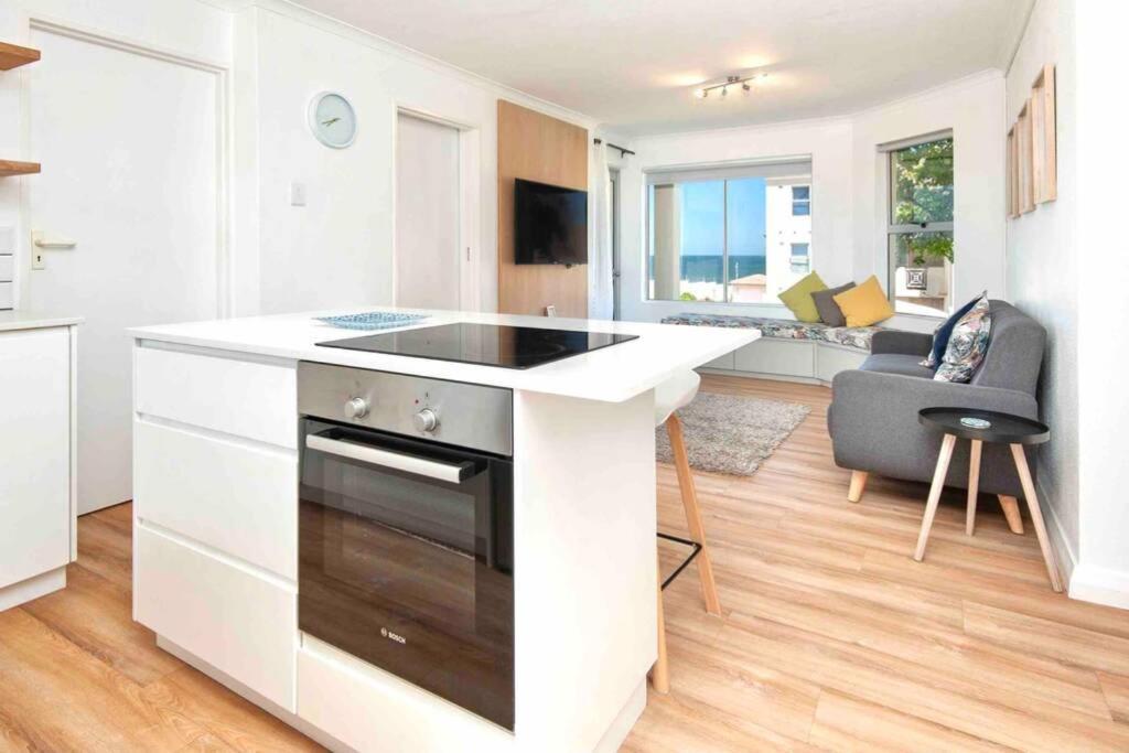 Luxury @ The Ocean Apartment Херманус Екстериор снимка
