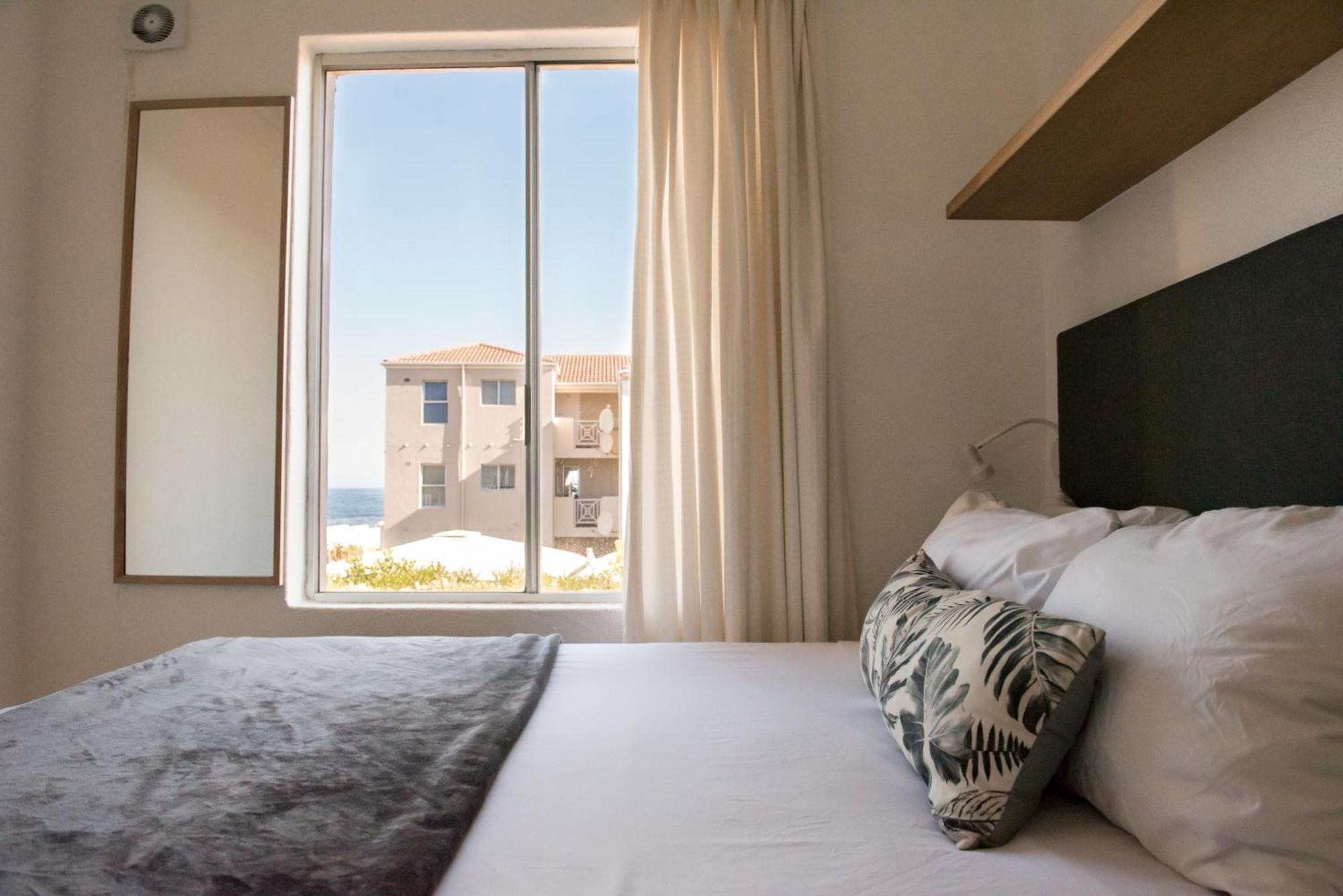 Luxury @ The Ocean Apartment Херманус Екстериор снимка